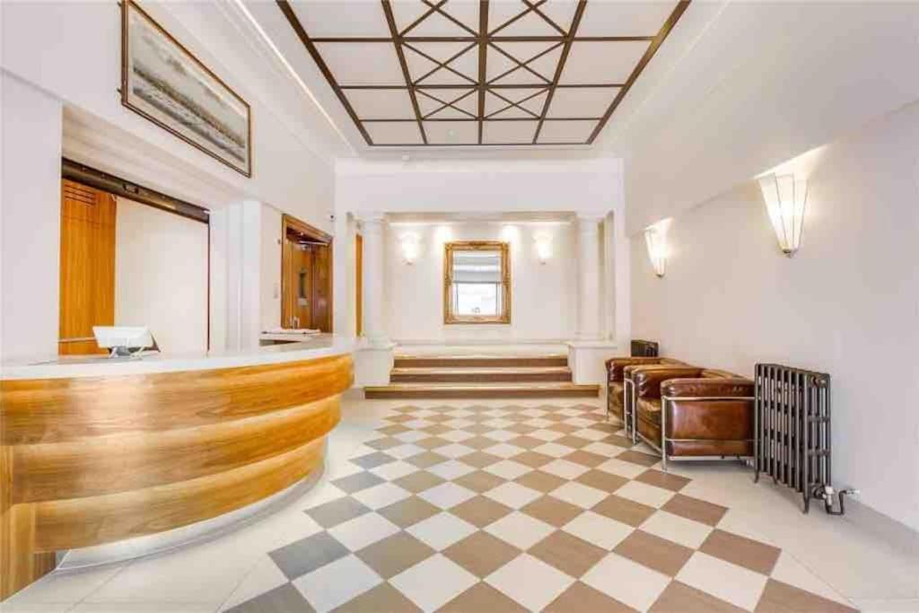 King-Sized Studio, 6Th Floor + Lift, Regent'S Park Londra Dış mekan fotoğraf